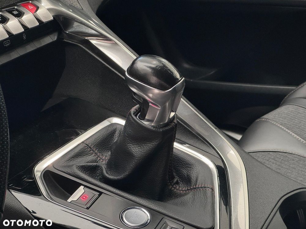 Peugeot 3008 - 9