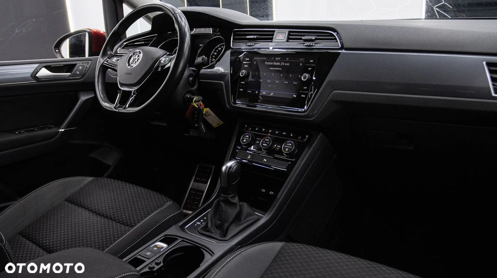 Volkswagen Touran 2.0 TDI BMT Active DSG - 14
