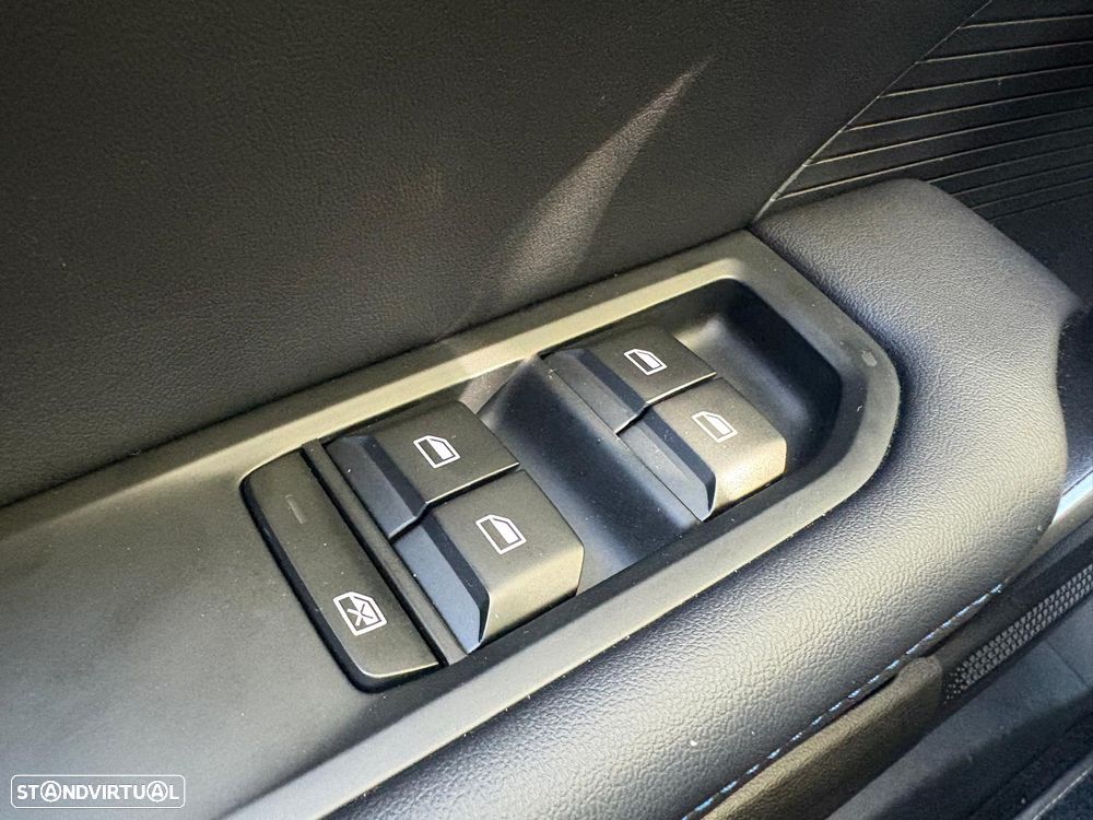 MG MG4 4 Standard - 13