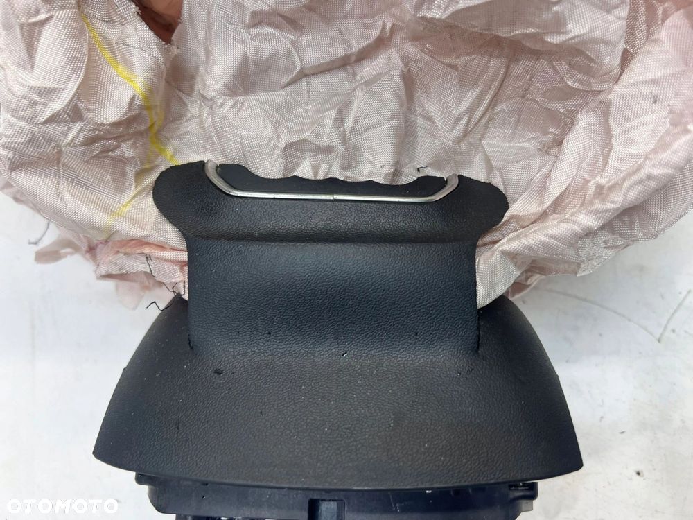 PODUSZKA POWIETRZNA KIEROWCY AUDI Q5 FY 80A880201H 6/PS WYSTRZELONA - 3