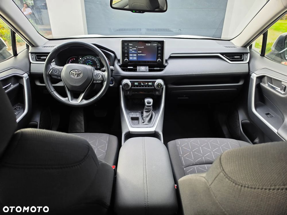 Toyota RAV4 - 17