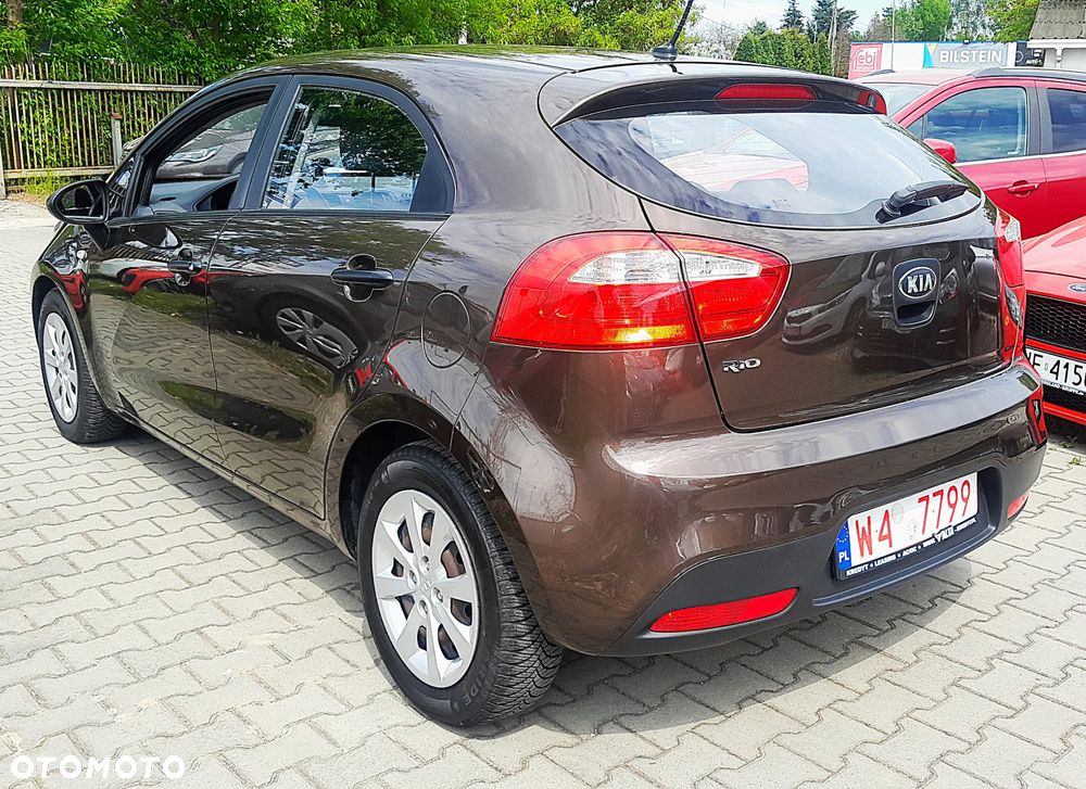 Kia Rio 1.2 Edition 7 - 4