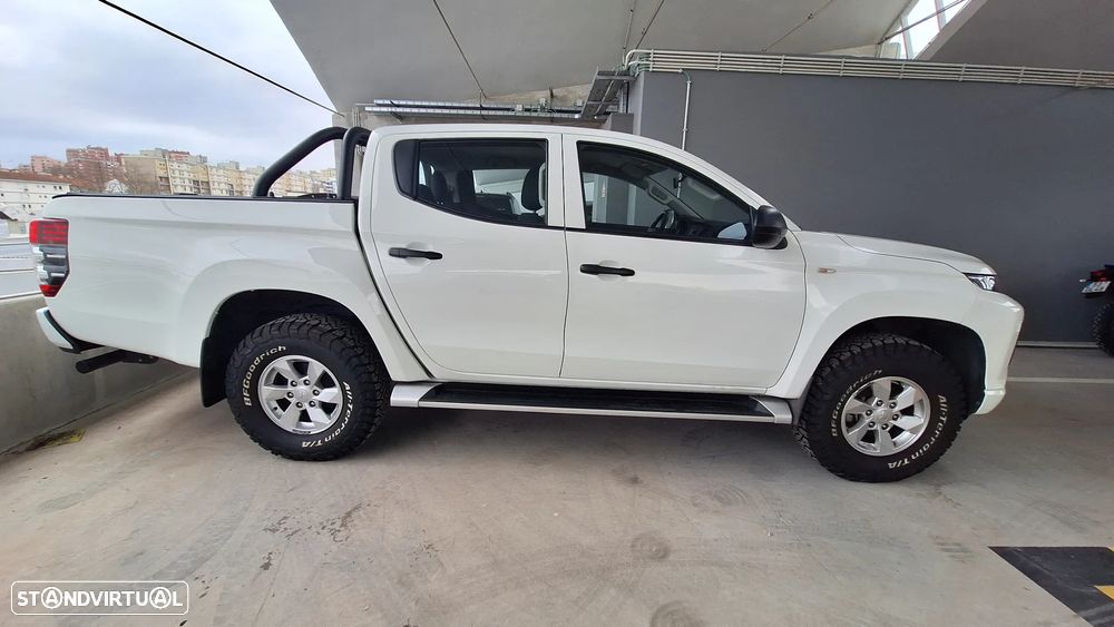 Mitsubishi L200 2.3 DI-D Strakar CD Intense 4WD - 1