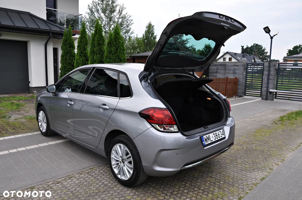 Citroën C4 1.2 e-THP Exclusive - 21