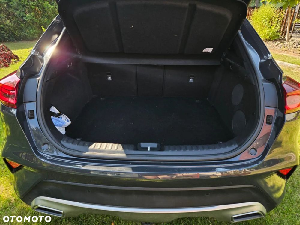 Kia XCeed 1.5 T-GDI L Business Line DCT - 21