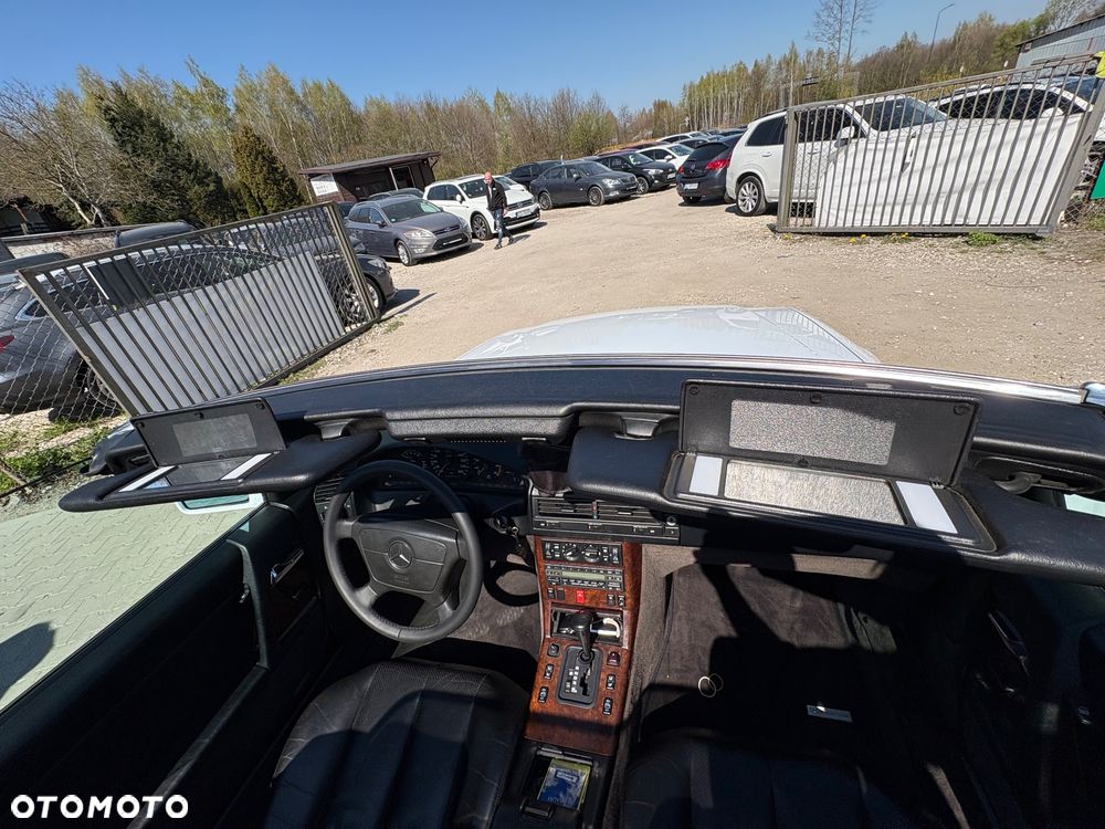 Mercedes-Benz SL - 26