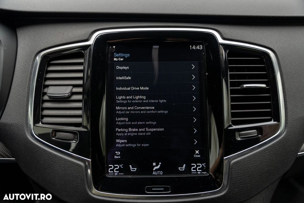 Volvo XC 90 D5 AWD Geartronic RDesign - 33