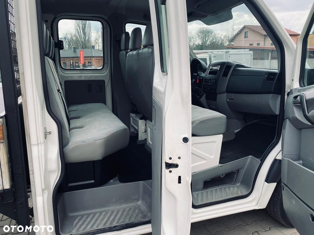 Volkswagen CRAFTER - 23