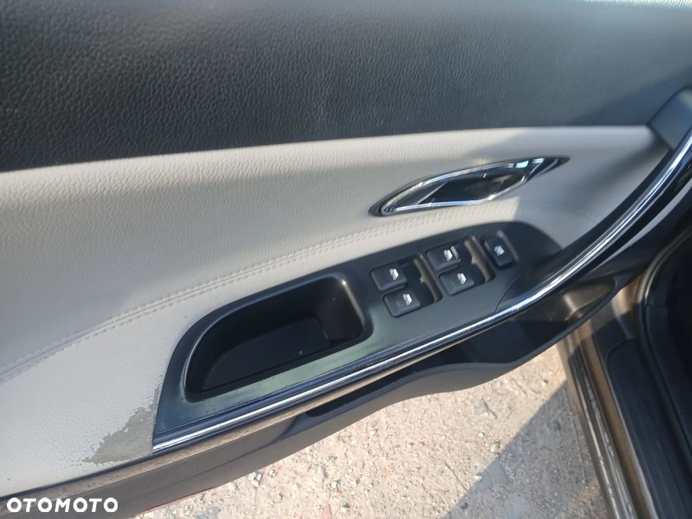 Kia Ceed 1.6 GDI Edition 7 - 11