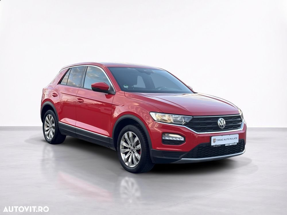Volkswagen T-Roc - 8