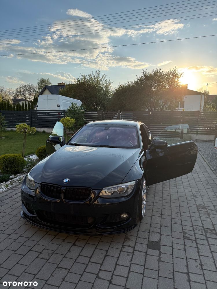 BMW Seria 3 320d M Sport Edition - 9