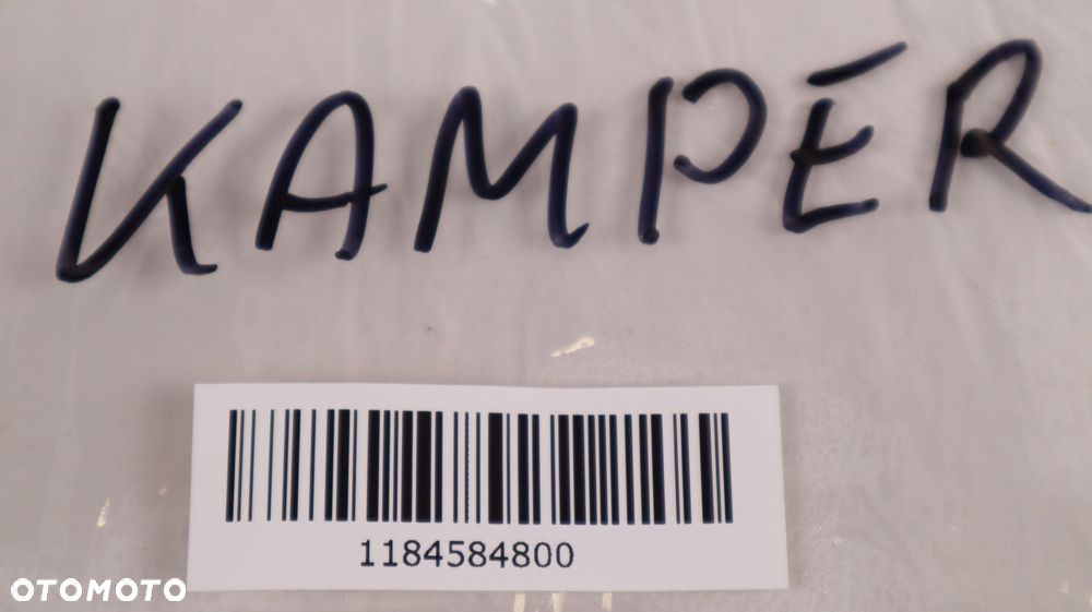 KAMPER PRZYCZEPA KEMPINGOWA ZAMKNIĘCIE KRATKI WENTYLACYJNEJ LODÓWKI  48 CM X 22,3 CM - 9