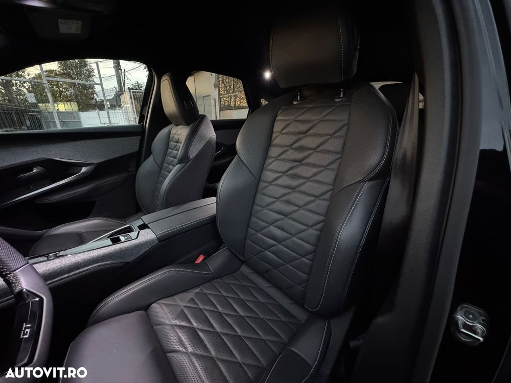 Peugeot 3008 1.2 MHEV 136 e-DCS6 GT - 11