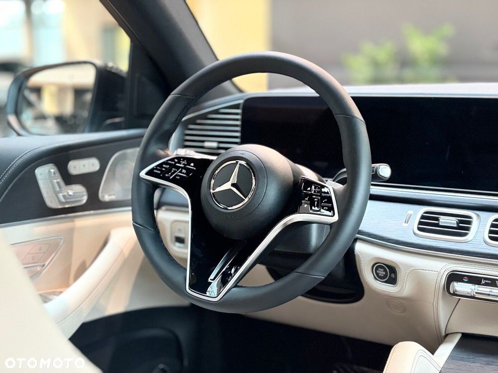 Mercedes-Benz GLE - 4