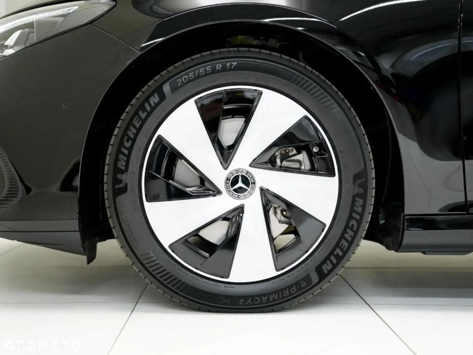 Mercedes-Benz CLA - 15