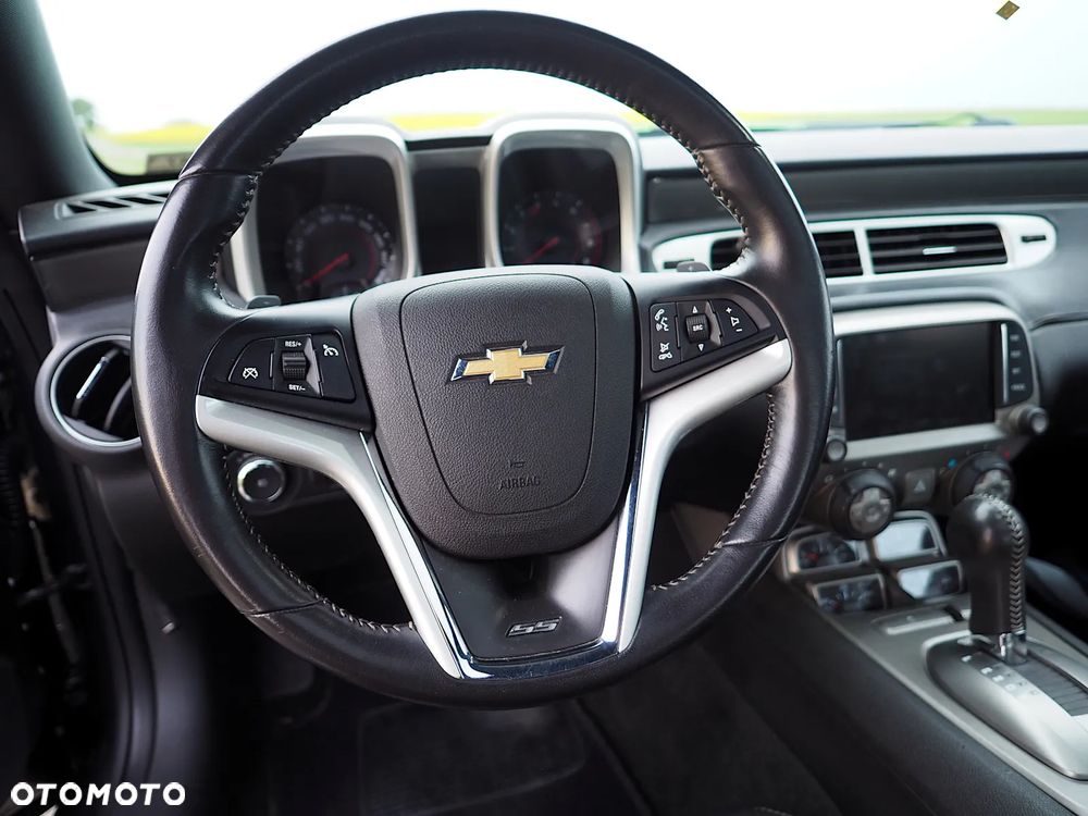 Chevrolet Camaro - 12