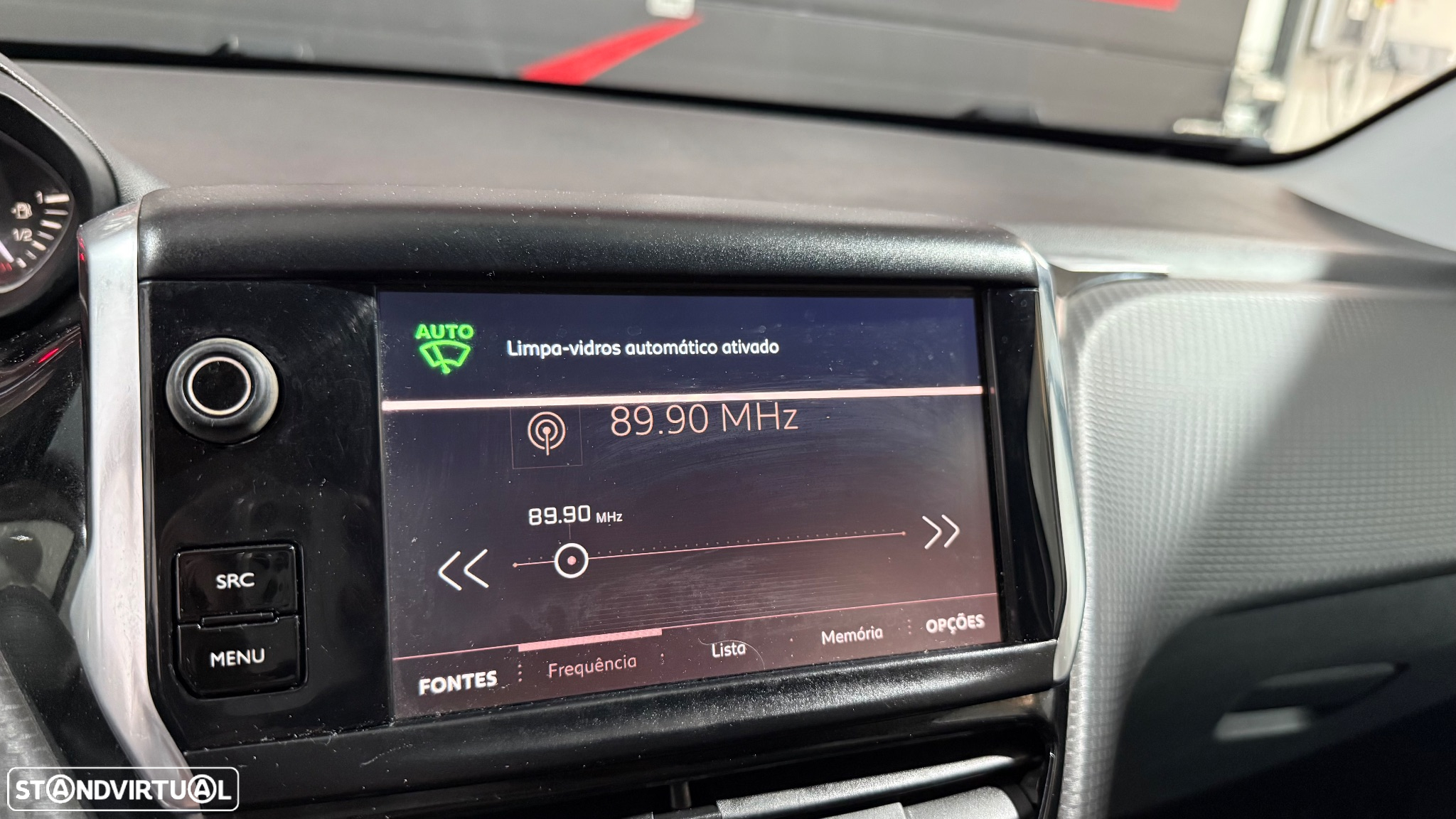 Peugeot 2008 1.2 PureTech Style - 19