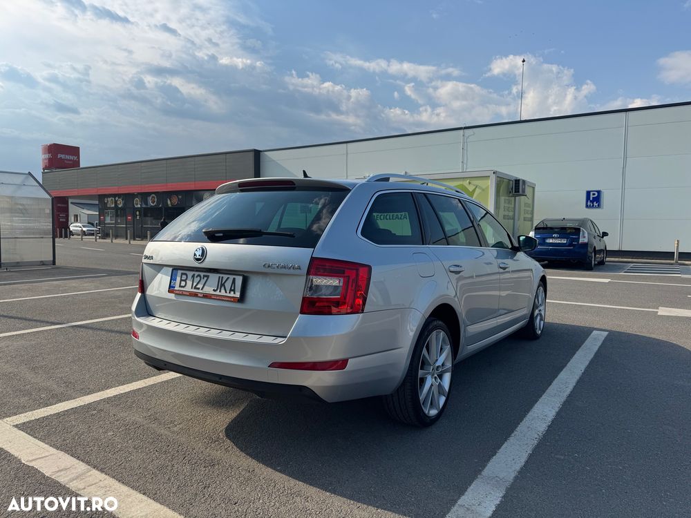 Skoda Octavia 2.0 TDI DSG Style - 5