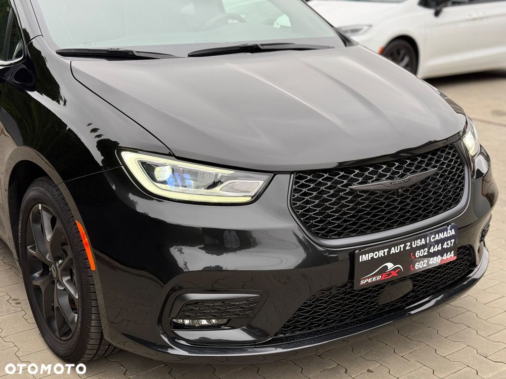 Chrysler Pacifica - 7