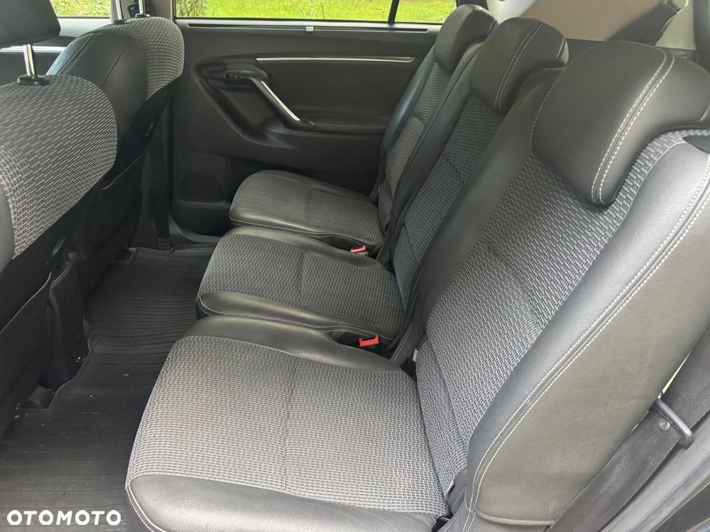 Toyota Verso 1.8 Prestige EU5 7os - 15