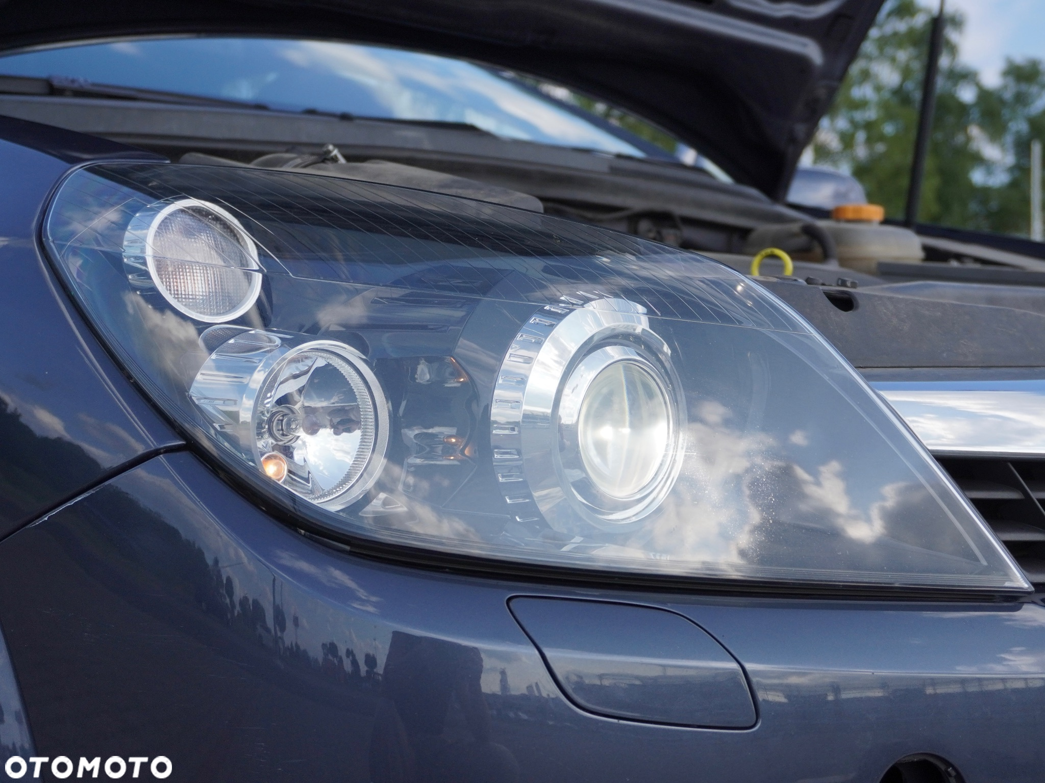 Opel Astra GTC 1.8 Sport - 25