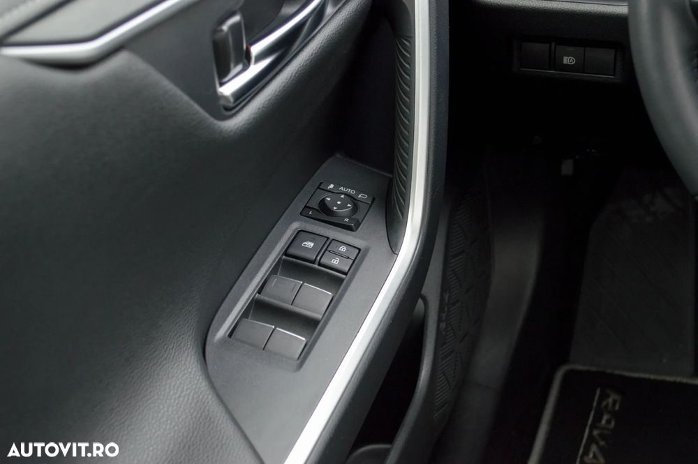 Toyota RAV4 2.5 4x4 Adventure - 36