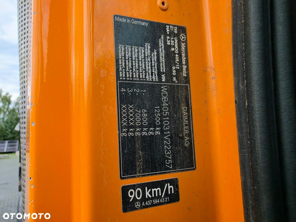 Unimog U400 - 36