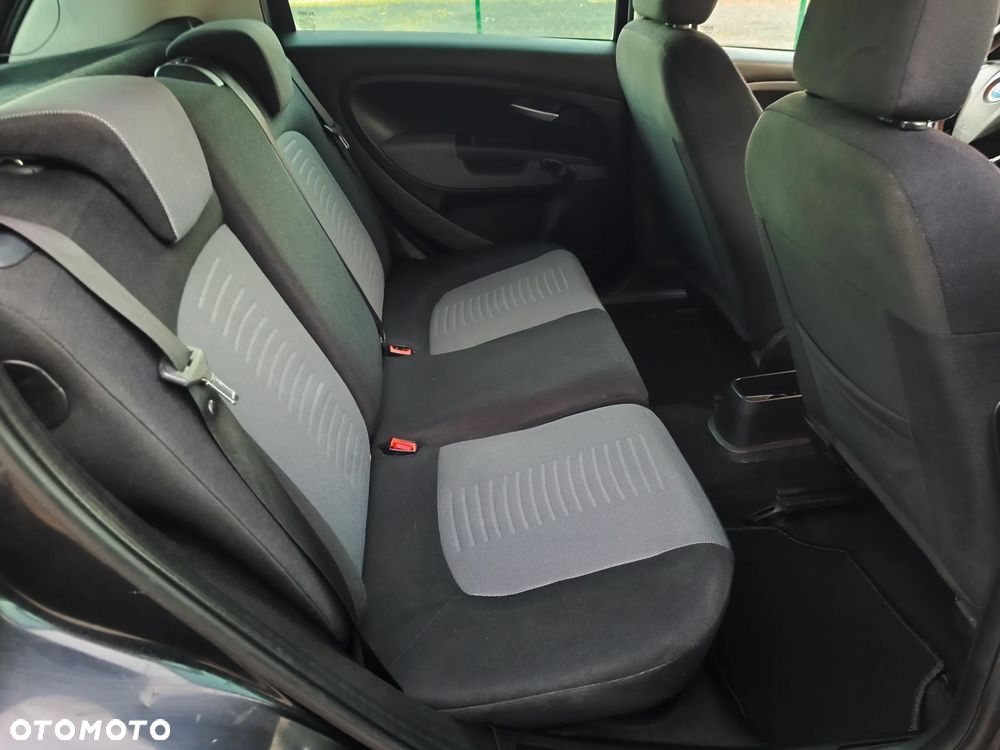 Fiat Punto 1.4 16V Dynamic - 31