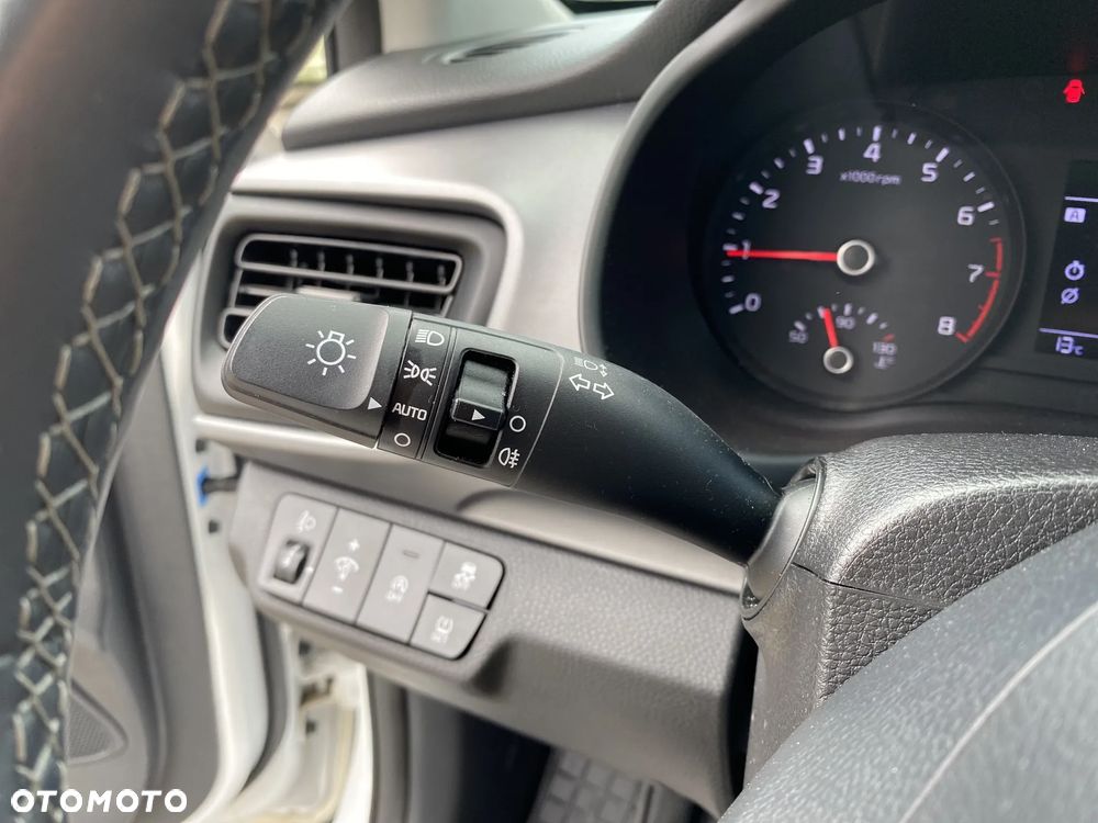 Kia Stonic 1.0 T-GDI M - 20