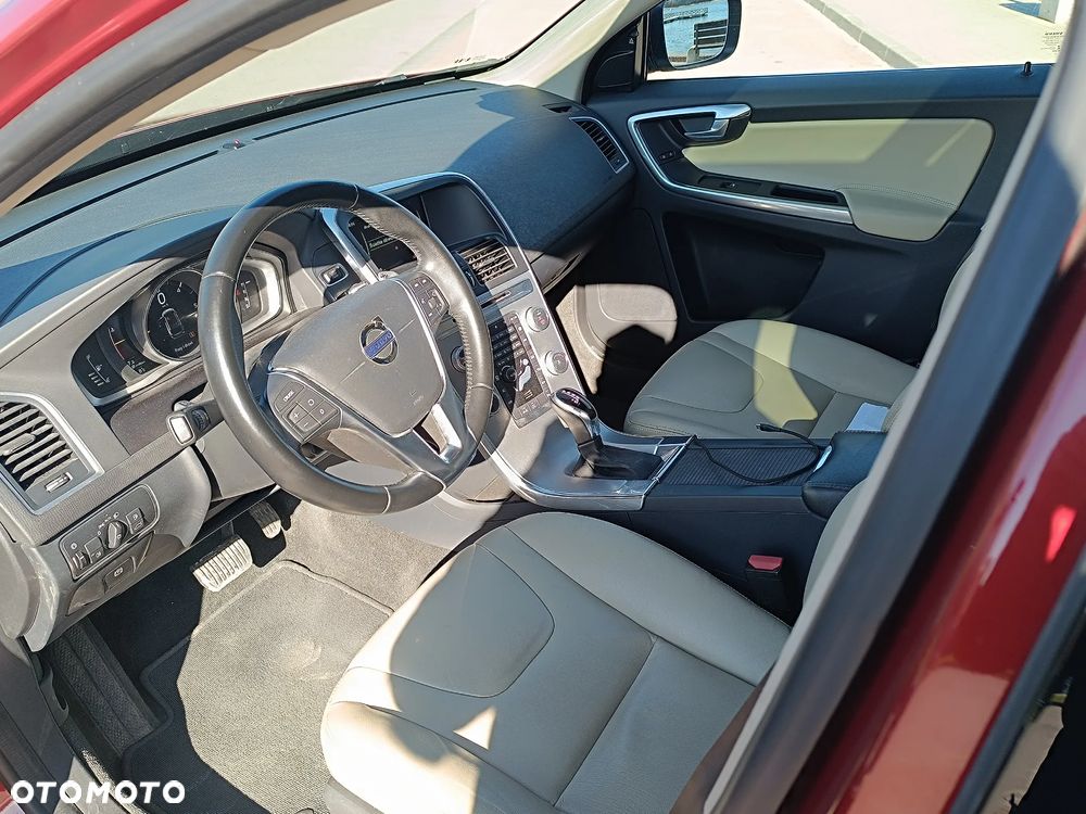 Volvo XC 60 D4 Drive-E Summum - 7