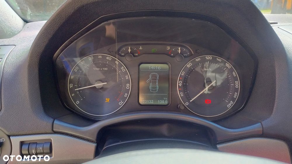 Skoda Octavia 2.0 FSI Ambiente - 20