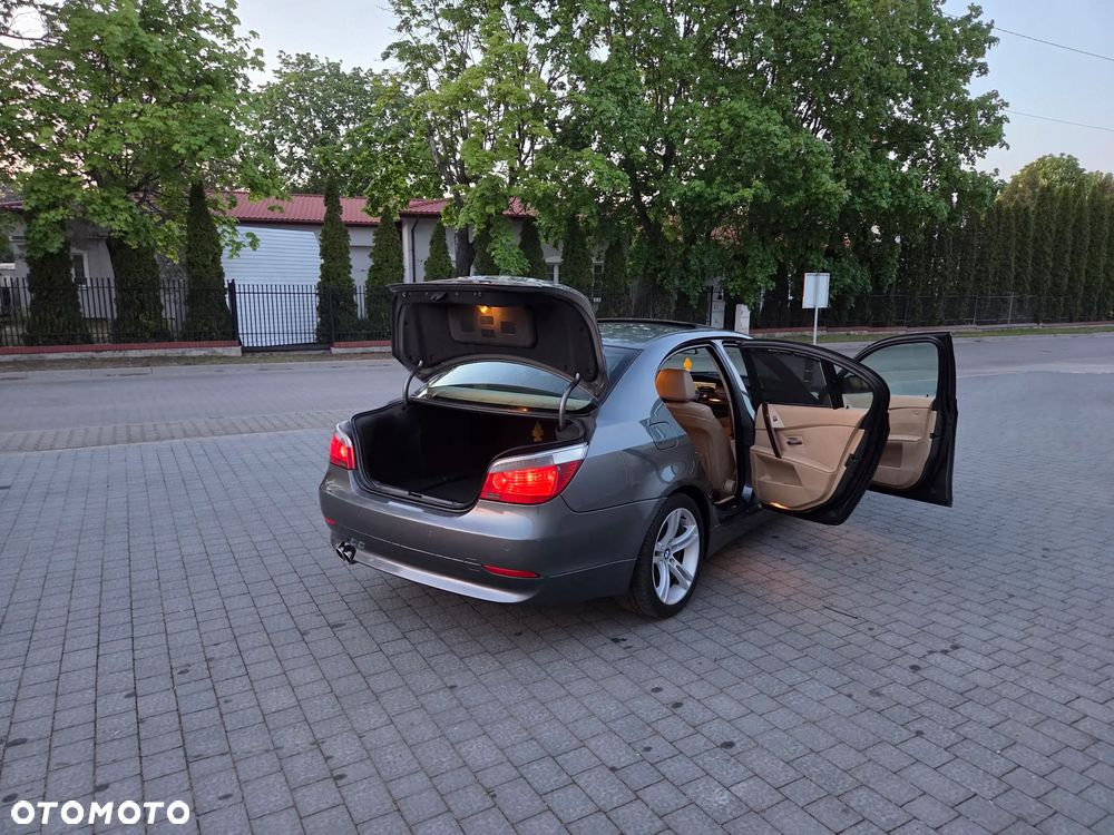 BMW Seria 5 - 17
