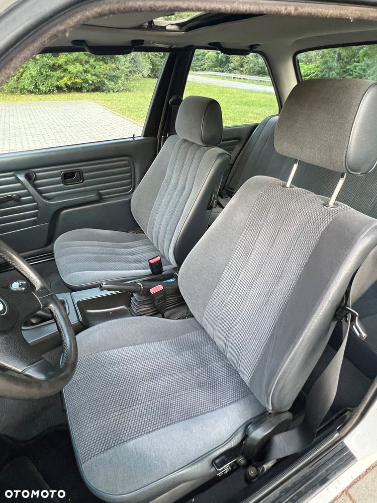 BMW Seria 3 316i - 8