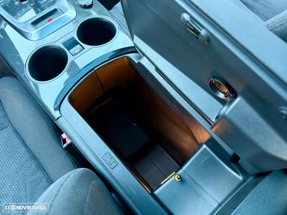 Peugeot 3008 1.6 e-HDi Allure CMP6 - 37