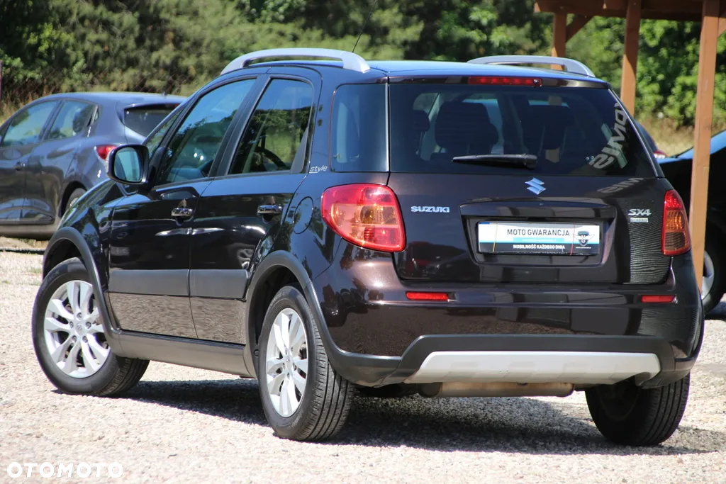 Suzuki SX4 1.6 VVT 4x2 Style - 14