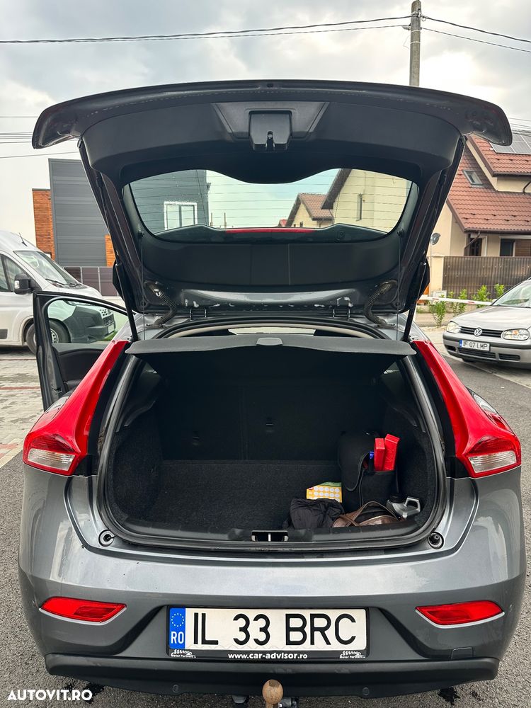 Volvo V40 D2 Basic - 9