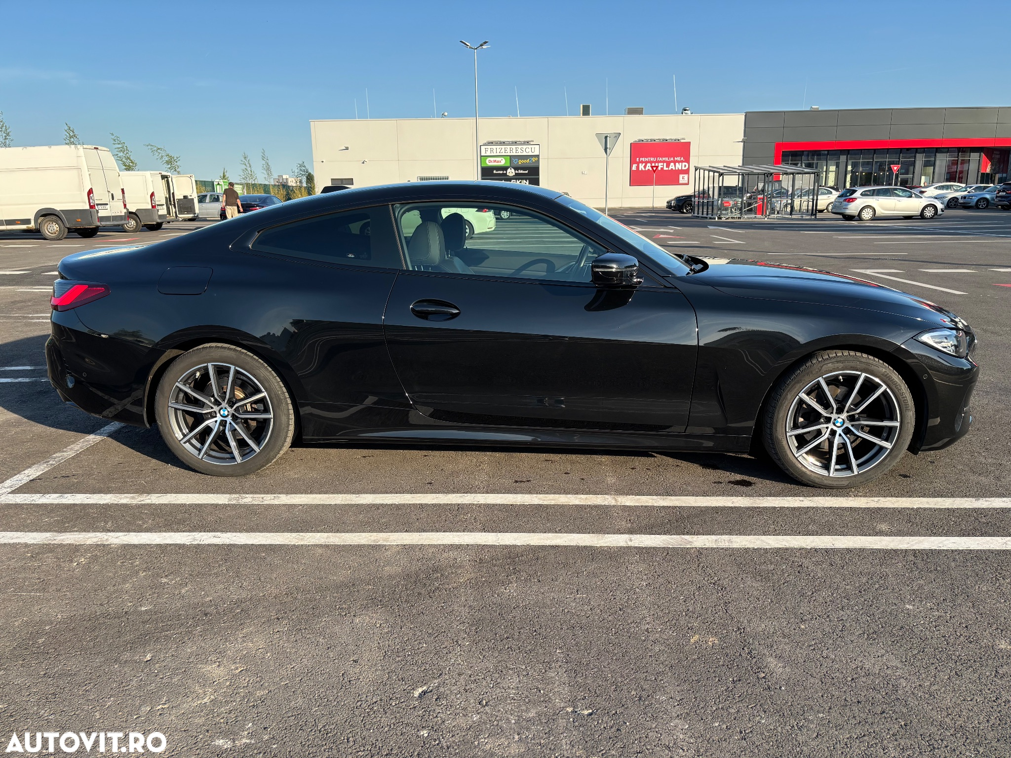 BMW Seria 4 420i Coupe - 15