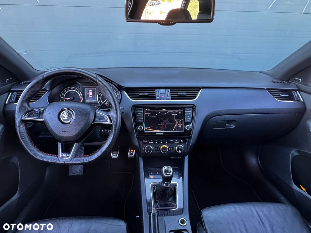 Skoda Octavia 2.0 TDI RS - 16