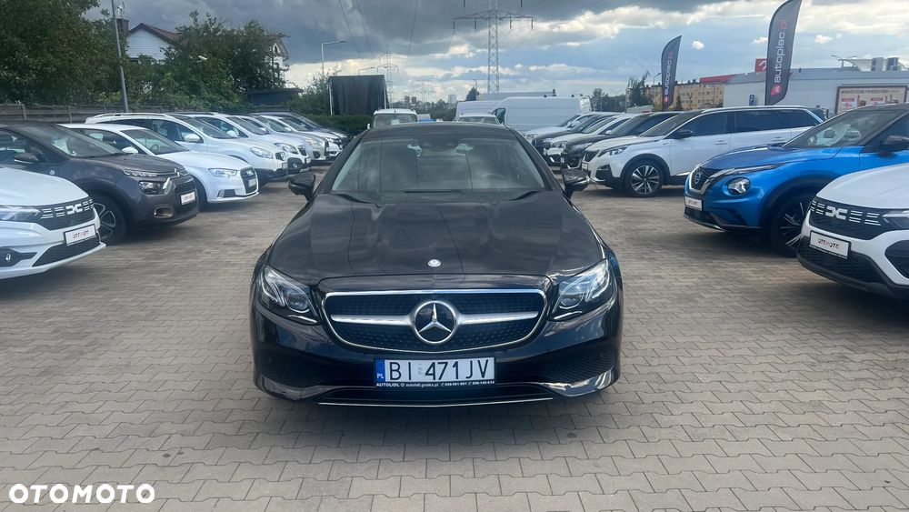 Mercedes-Benz Klasa E 200 9G-TRONIC Edition 1 - 1