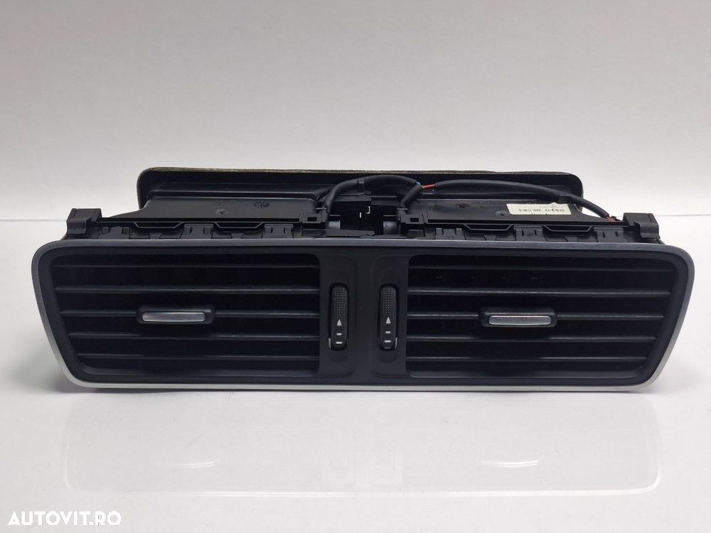 Grila ventilatie centrala bord VOLKSWAGEN PASSAT 365 2010 - 20142.0 2.0 TDi BlueMotion CFFB 3AB819728A - 4