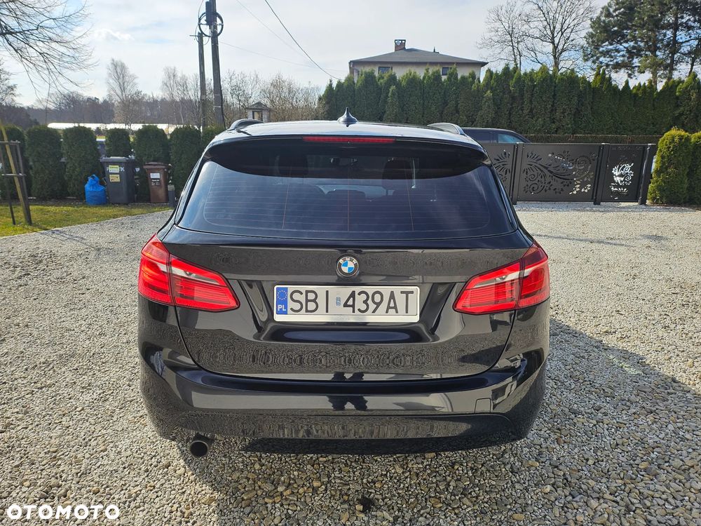 BMW Seria 2 216d Sport Line - 5