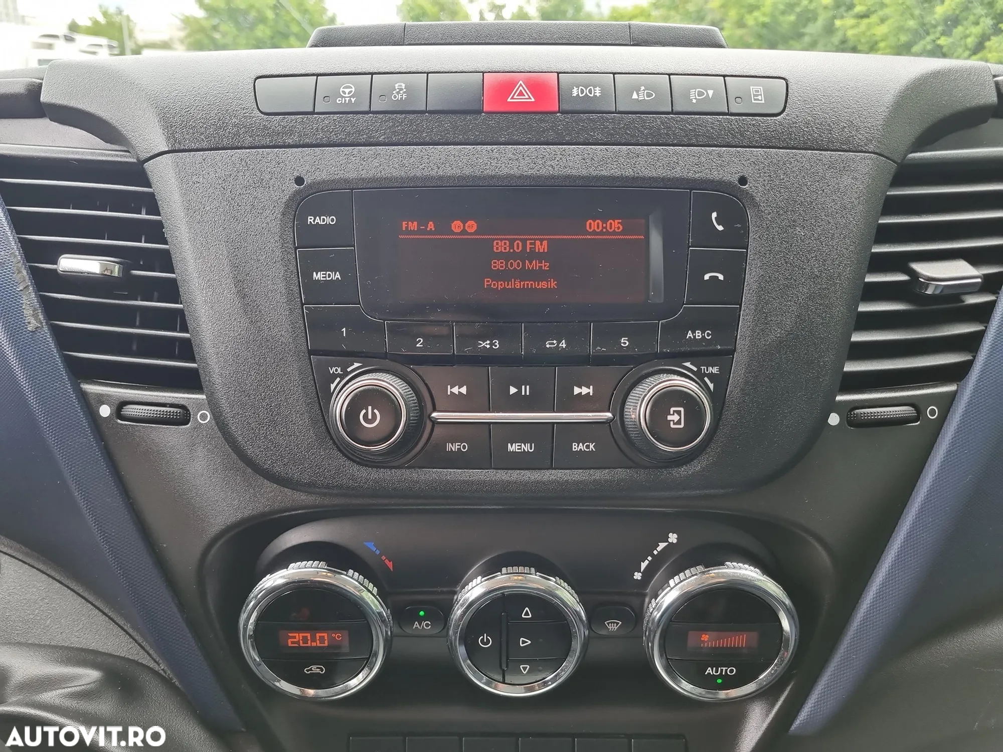 Iveco Daily 35-140 Chassi Cab 2.3 JTD Hi-Matic - 14