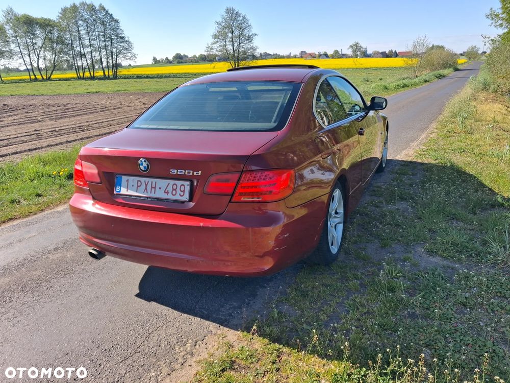 BMW Seria 3 320d DPF Edition Fleet Sport - 7