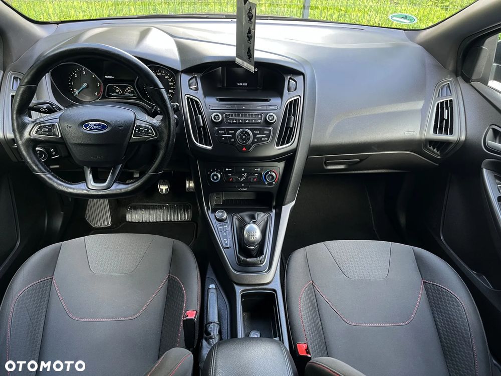 Ford Focus 2.0 TDCi ST-Line ASS - 32