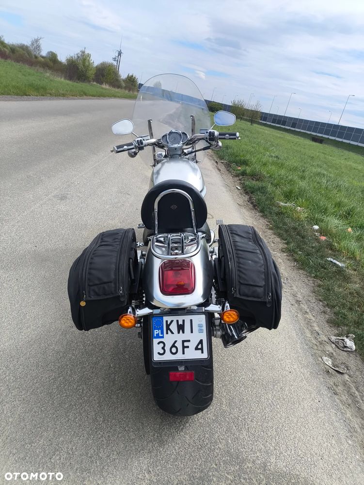Harley-Davidson V-Rod Street Rod - 4
