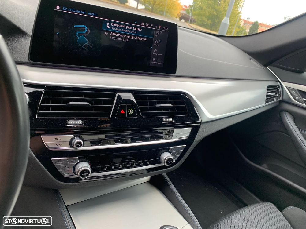 BMW 530 e iPerformance Pack M - 10