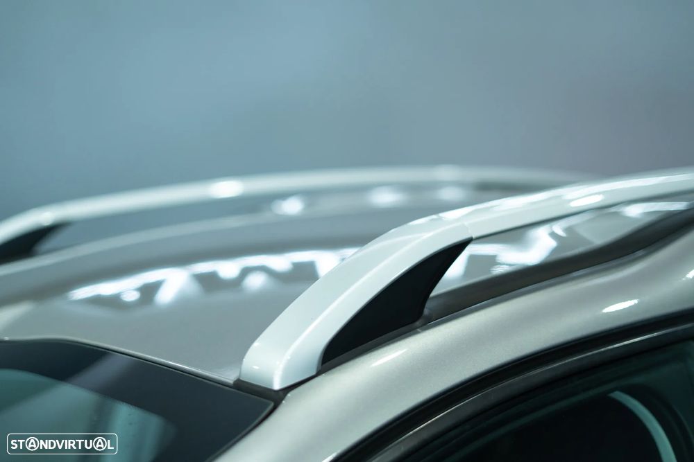 Peugeot 2008 1.2 PureTech Allure - 17