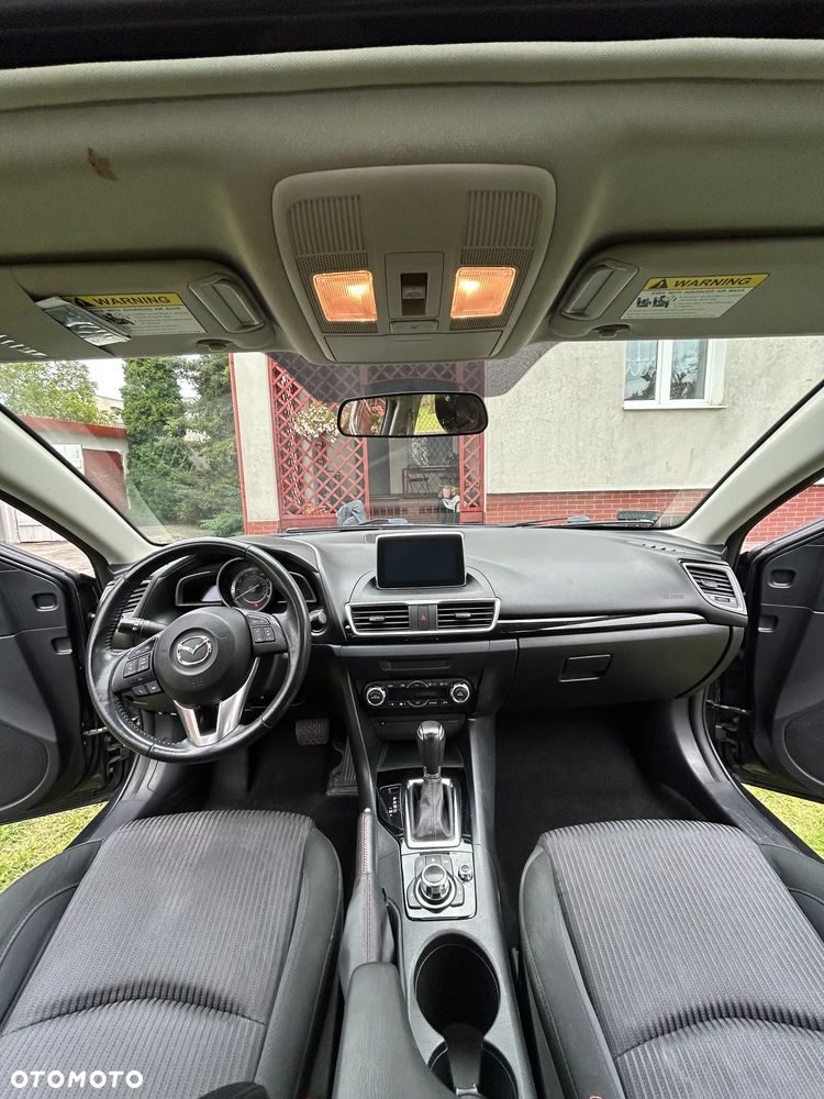 Mazda 3 - 8