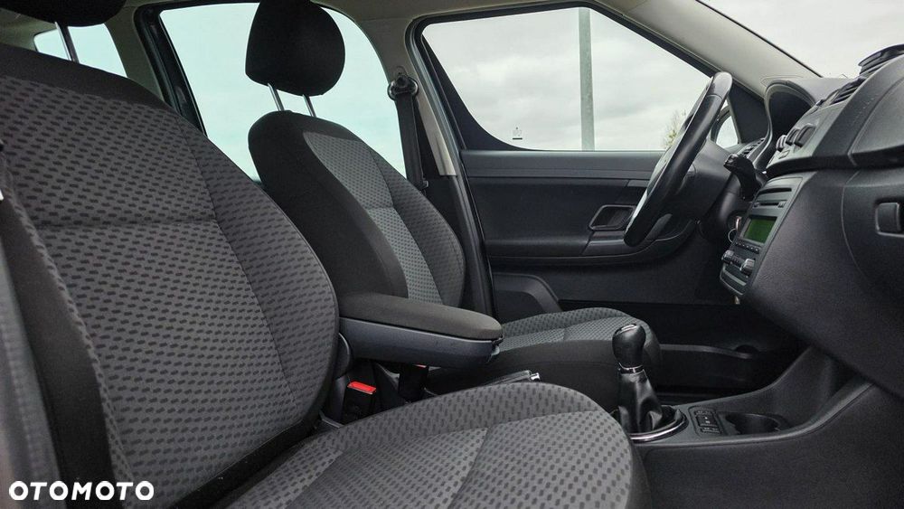 Skoda Roomster - 18