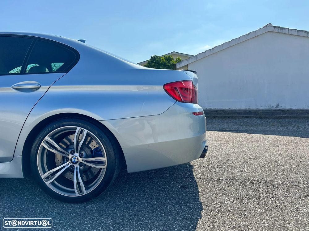 BMW M5 Standard - 6